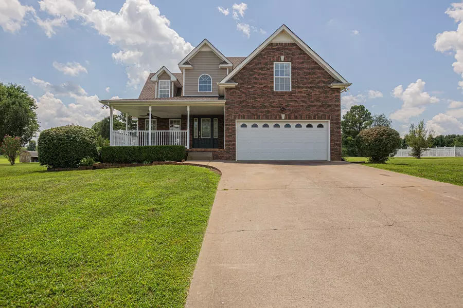 946 Glenhurst Way, Clarksville, TN 37040