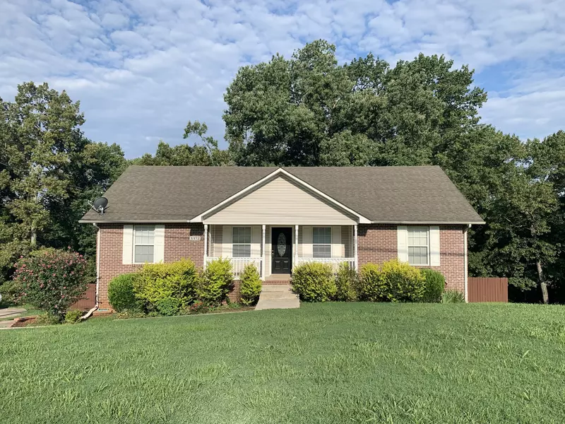 3372 N Henderson Way, Clarksville, TN 37042