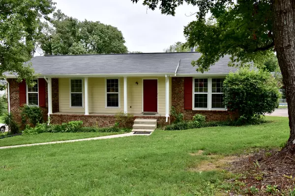 813 Fitzpatrick Rd, Nashville, TN 37214