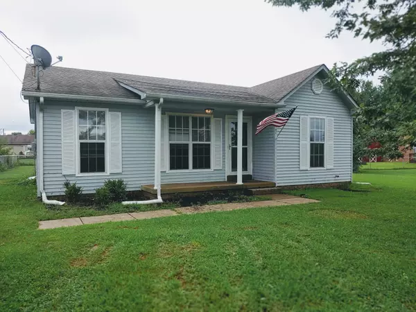 502 Indian Ave, Oak Grove, KY 42262