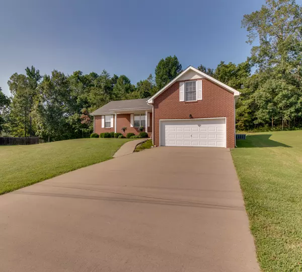 Clarksville, TN 37040,319 Cottonwood Ct