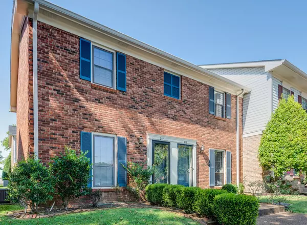 218 Brentwood Pt #218, Brentwood, TN 37027