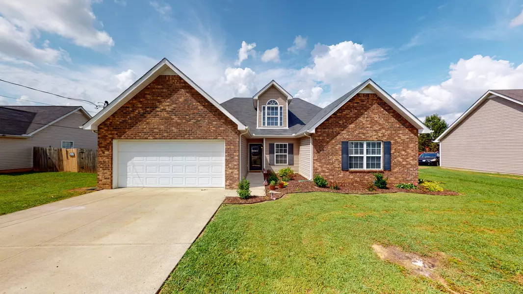 2489 Moore Way, La Vergne, TN 37086