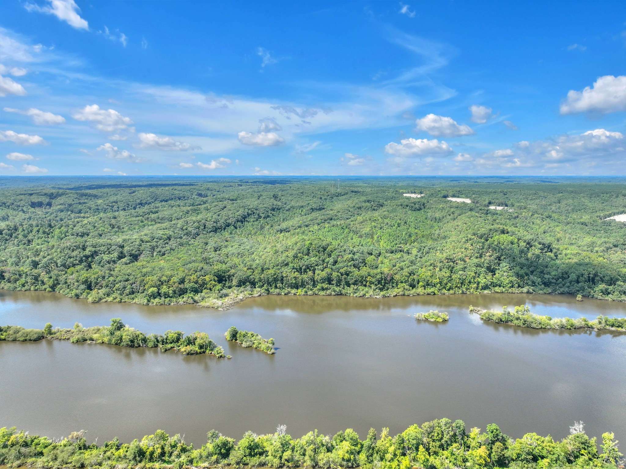 Holladay, TN 38341,2W Lakeview Trl