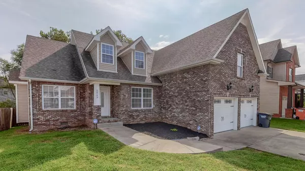 2969 Brewster Dr, Clarksville, TN 37042