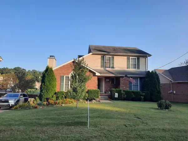 1327 Bluebonnet Dr, Clarksville, TN 37042