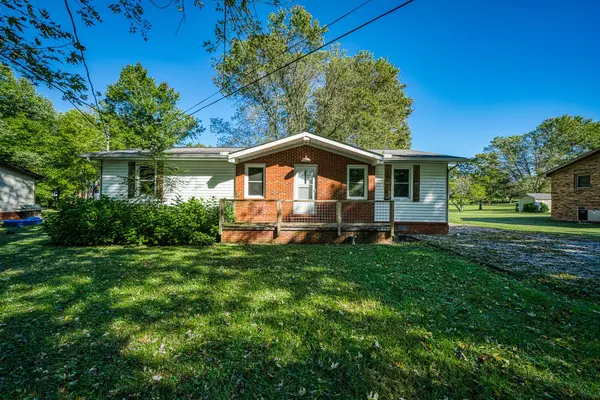 340 Jefferson Ave, Sparta, TN 38583