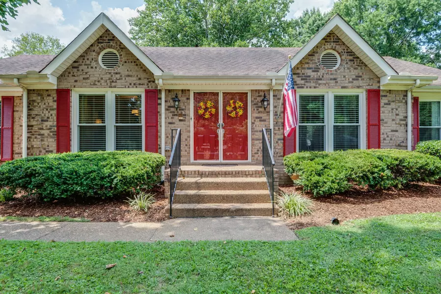 617 Spring House Ct, Brentwood, TN 37027