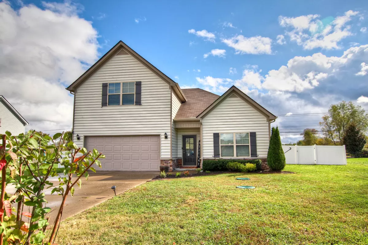 Murfreesboro, TN 37129,604 Creekbend Ln