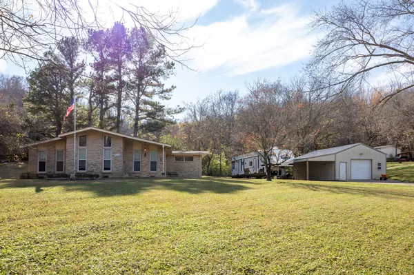 8239 Highway 70 #S, Nashville, TN 37221