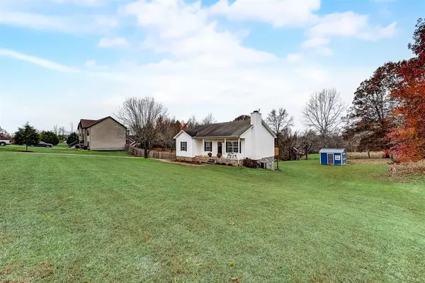 Chapmansboro, TN 37035,1139 Bateman Ct