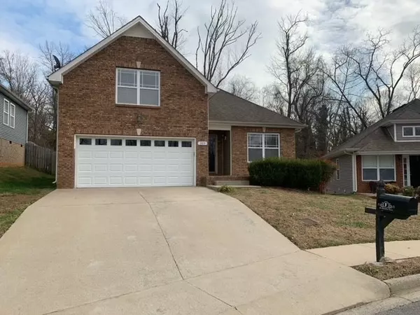 305 Birdsong Trce, Clarksville, TN 37040