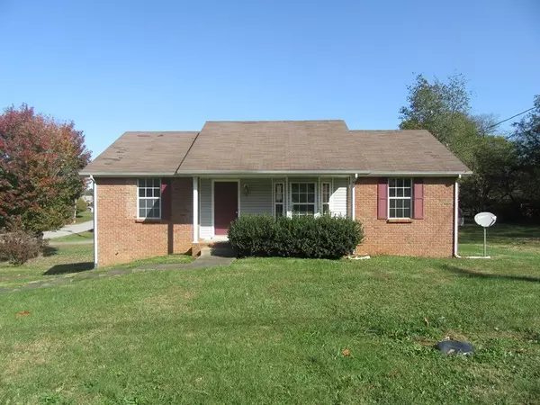 2201 Kim Dr, Clarksville, TN 37043