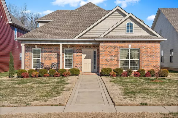 174 Whitman Aly, Clarksville, TN 37043