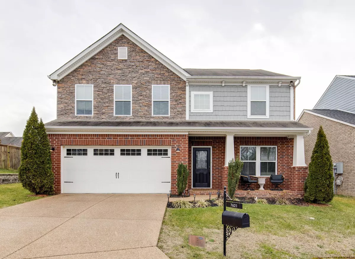 Brentwood, TN 37027,7621 Oakfield Way