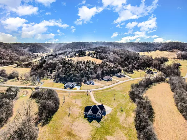 Pulaski, TN 38478,342 Scenic Dr