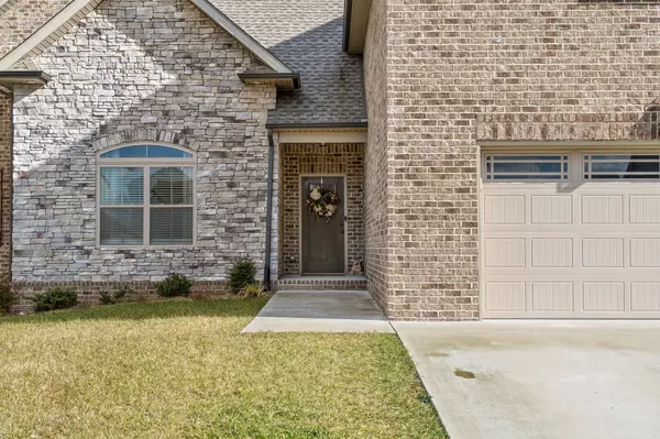 Clarksville, TN 37043,127 Overcrest Ct