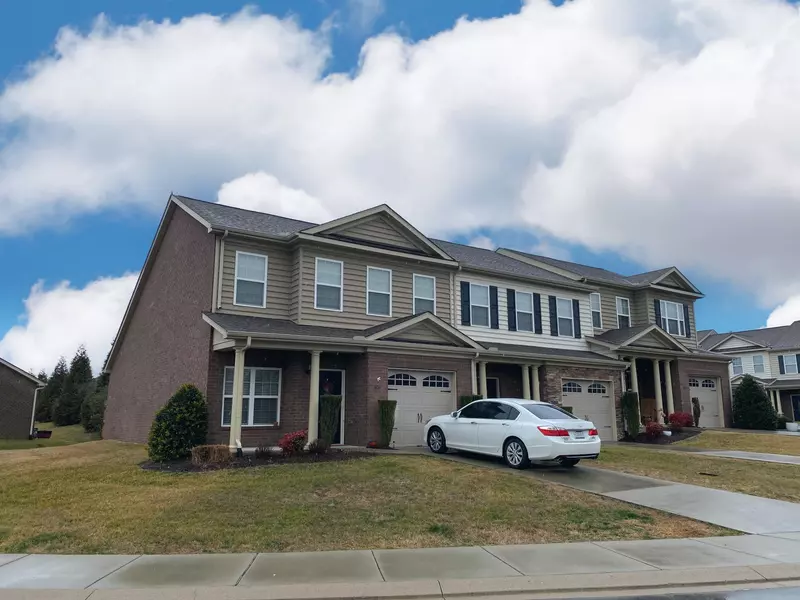 804 Meadow Crest Way, Lebanon, TN 37090