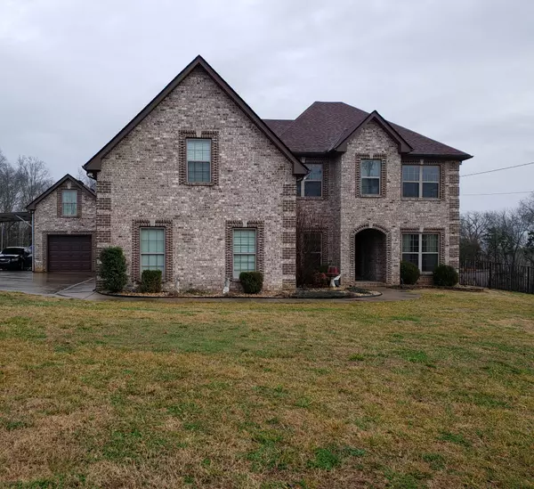 Murfreesboro, TN 37129,923 Cascadeway Dr