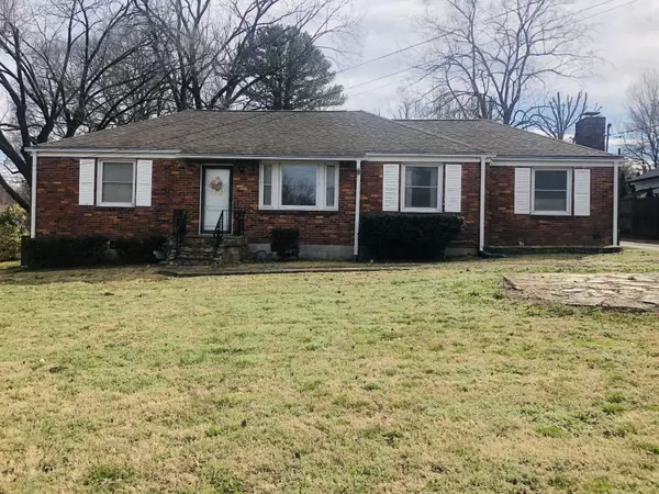 517 Hogan Rd, Nashville, TN 37220