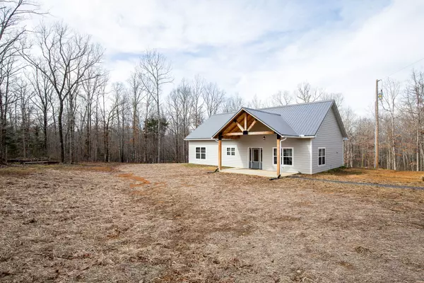 Duck River, TN 38454,1817 Blue Buck Rd