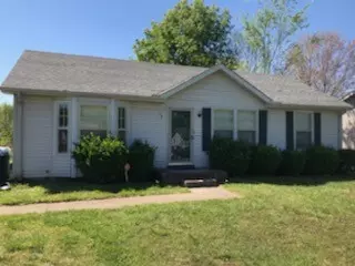 392 Donna Dr, Clarksville, TN 37042