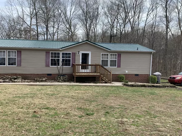 682B Nubia Rd, Westmoreland, TN 37186