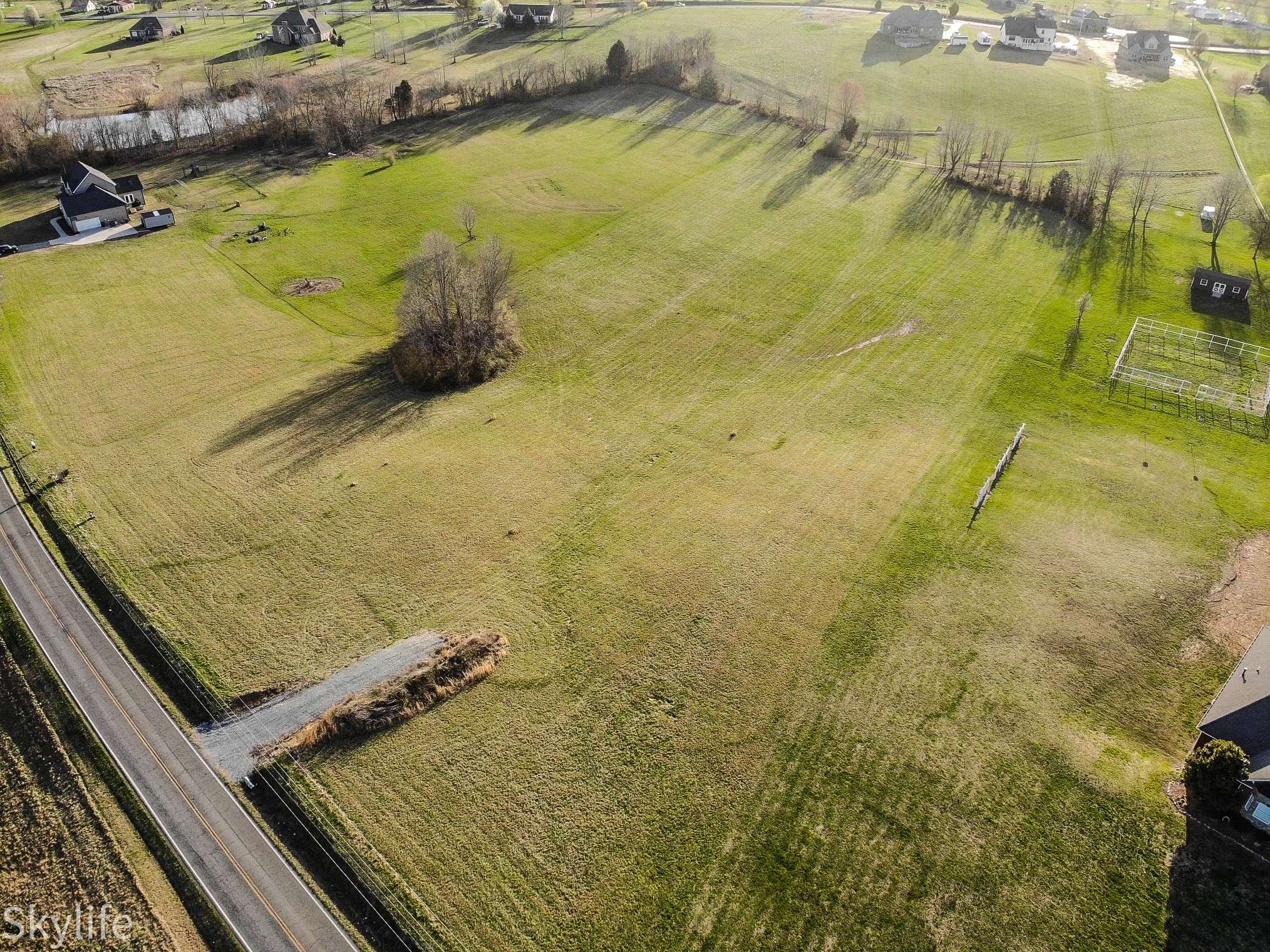 0 Halltown Rd, Cottontown, TN 37048