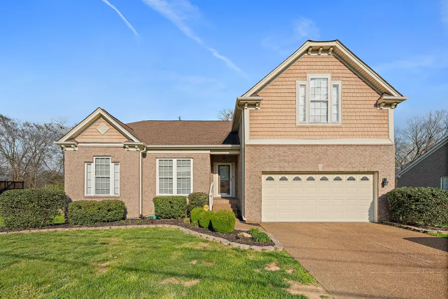 1637 Allendale Dr, Nolensville, TN 37135