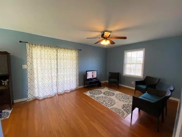 Decherd, TN 37324,207 Tammy Dr