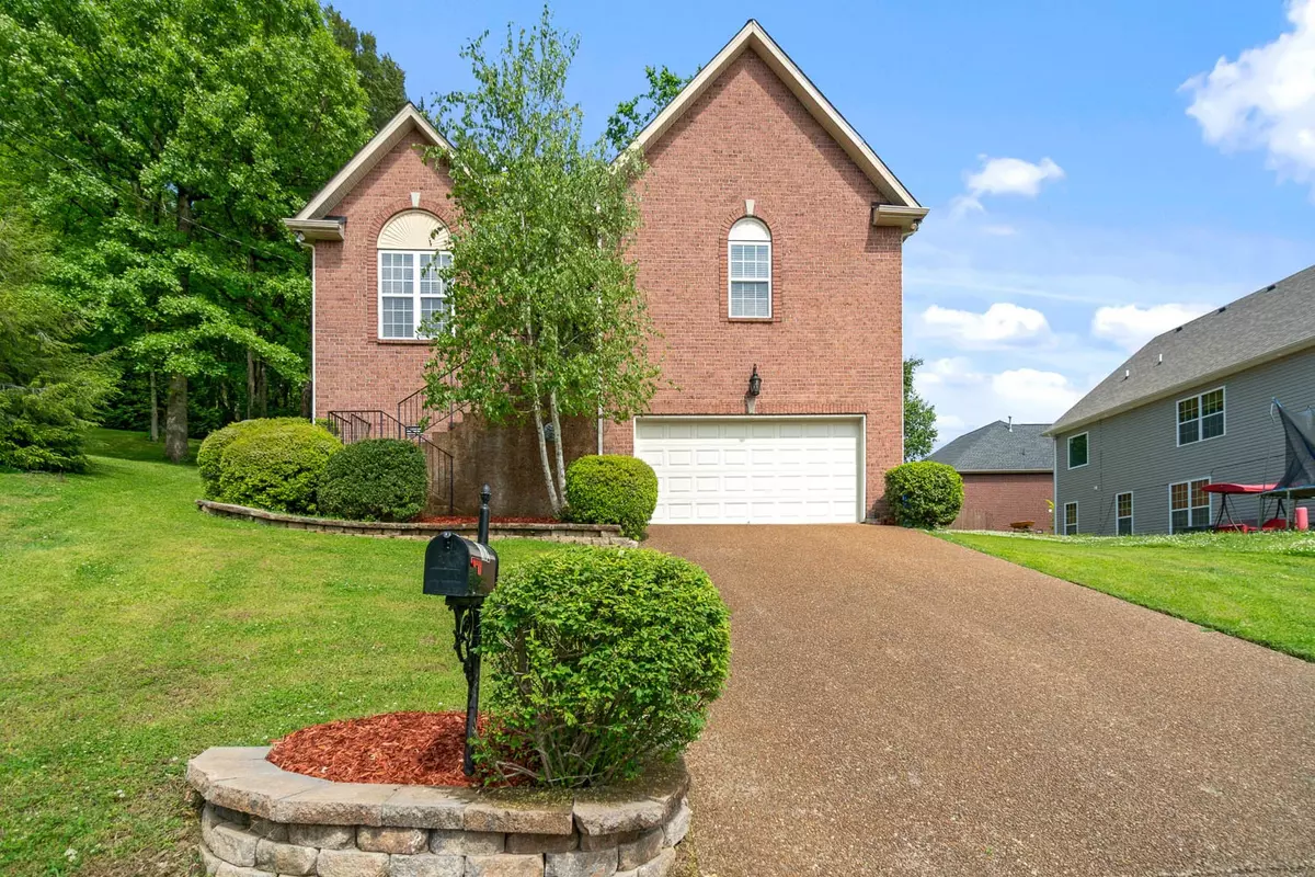 Old Hickory, TN 37138,102 Muir Ct