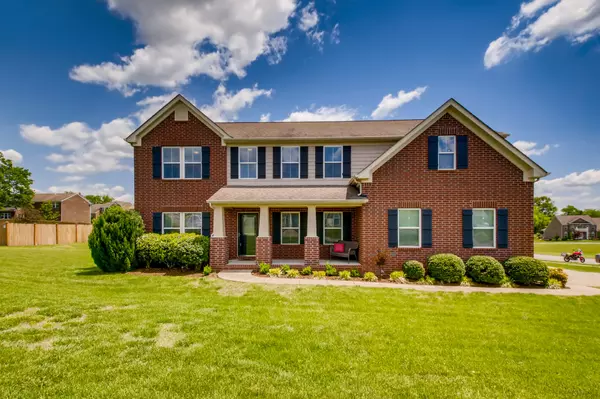 357 Fannis Cir, Gallatin, TN 37066