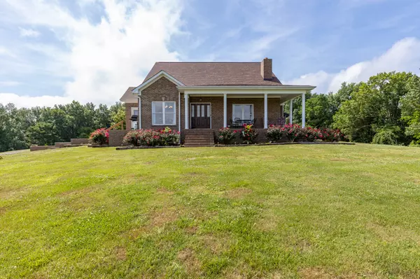 28 Horseshoe Rd, Frankewing, TN 38459