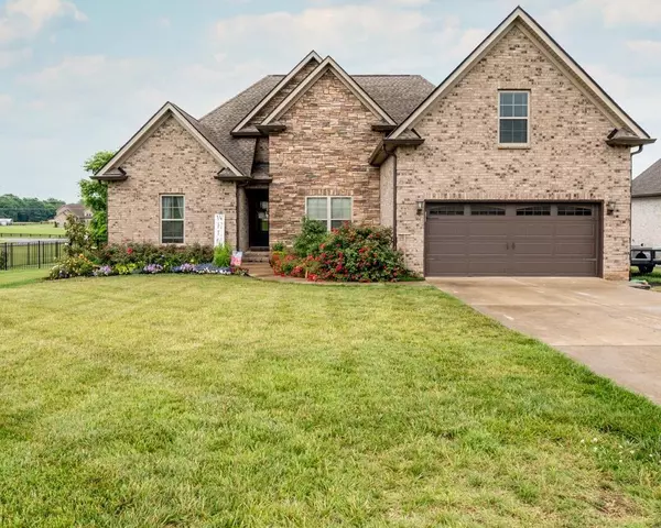 105 Toccoas Trl, Christiana, TN 37037