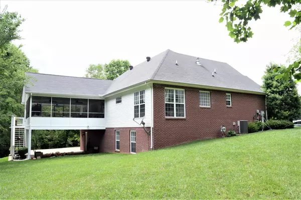 Adams, TN 37010,782 Charlsie Elyn Ct