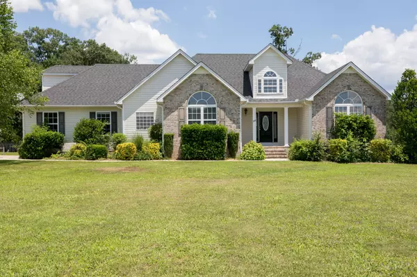 108 Andrew Dr, Wartrace, TN 37183