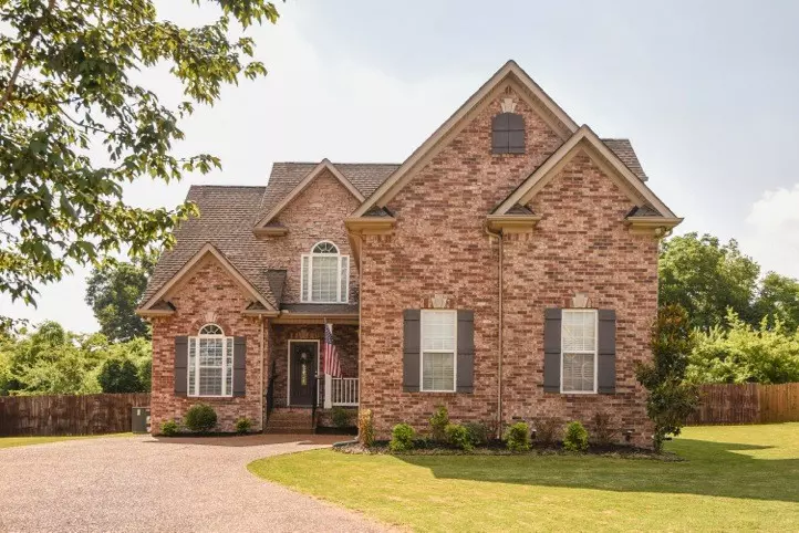 103 Oakridge Ct, Mount Juliet, TN 37122