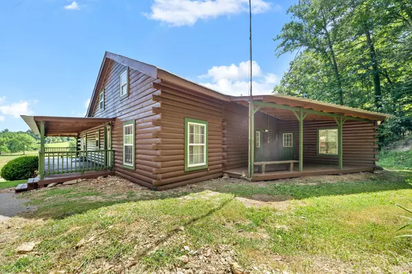 Stewart, TN 37175,1375 Walford Hollow Rd