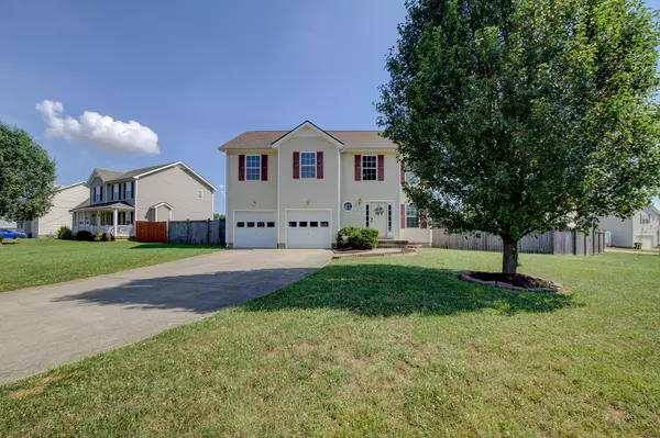 1273 Archwood Dr, Clarksville, TN 37042