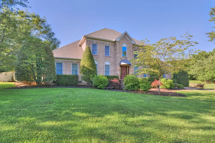 1102 Cedarview Ln, Franklin, TN 37067