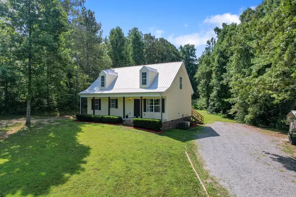 10219 Ligon Love Rd, Bon Aqua, TN 37025