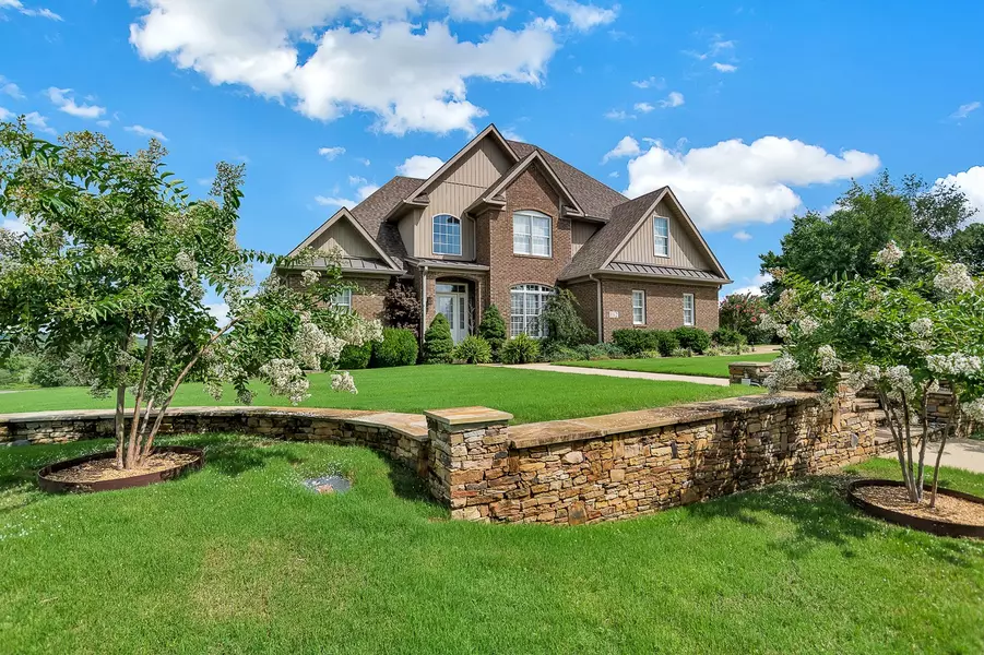 112 Dinah Dr, Fayetteville, TN 37334
