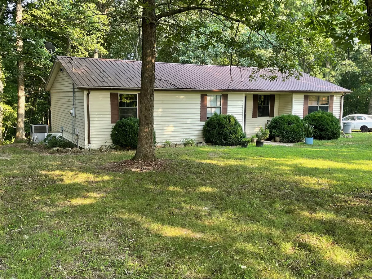 Bethpage, TN 37022,370 Buck Perry Rd