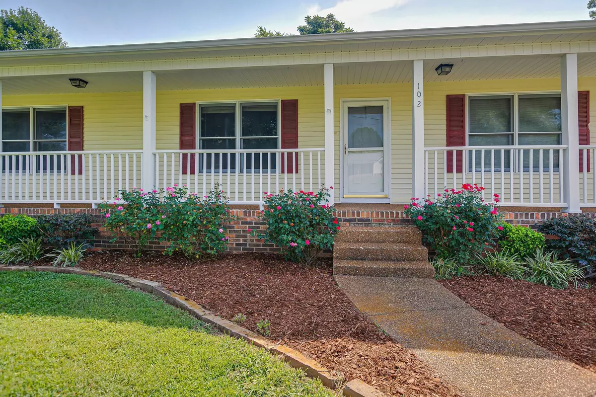 Columbia, TN 38401,102 Dale Court