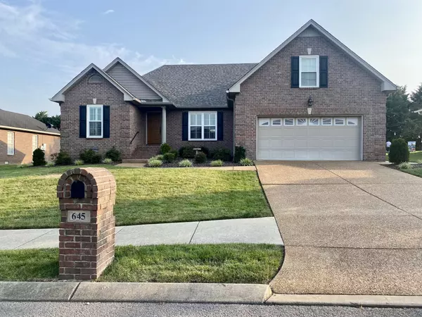 645 Community Ct, Gallatin, TN 37066