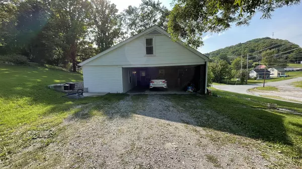 Carthage, TN 37030,106 Read Ave