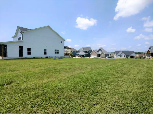 0 Lake Life Court, Winchester, TN 37398