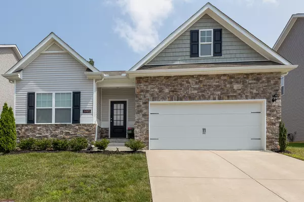 3005 Persimmon St, Columbia, TN 38401