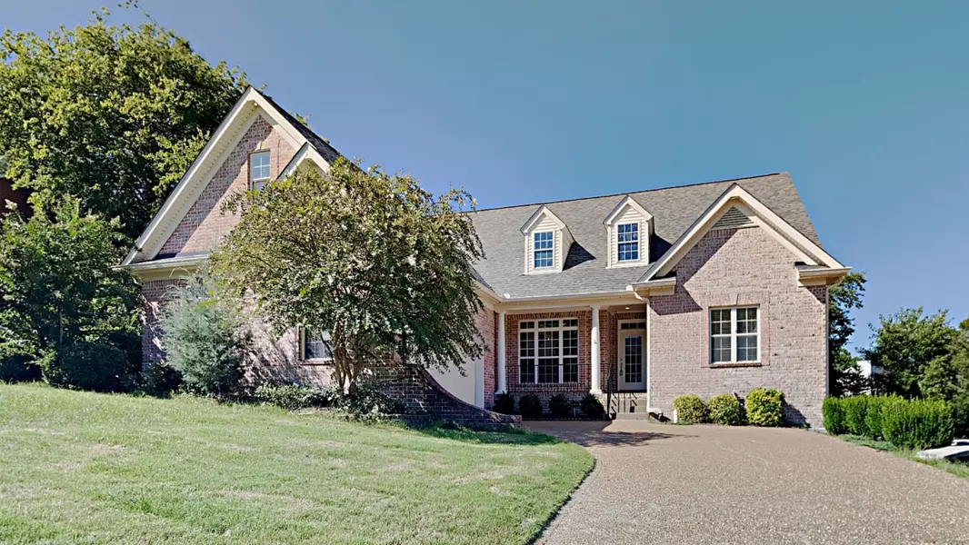 1588 Red Oak Ln, Brentwood, TN 37027