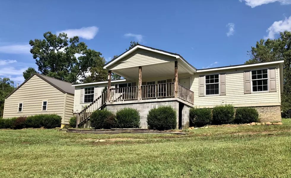 112 Rigling Rd, Loretto, TN 38469